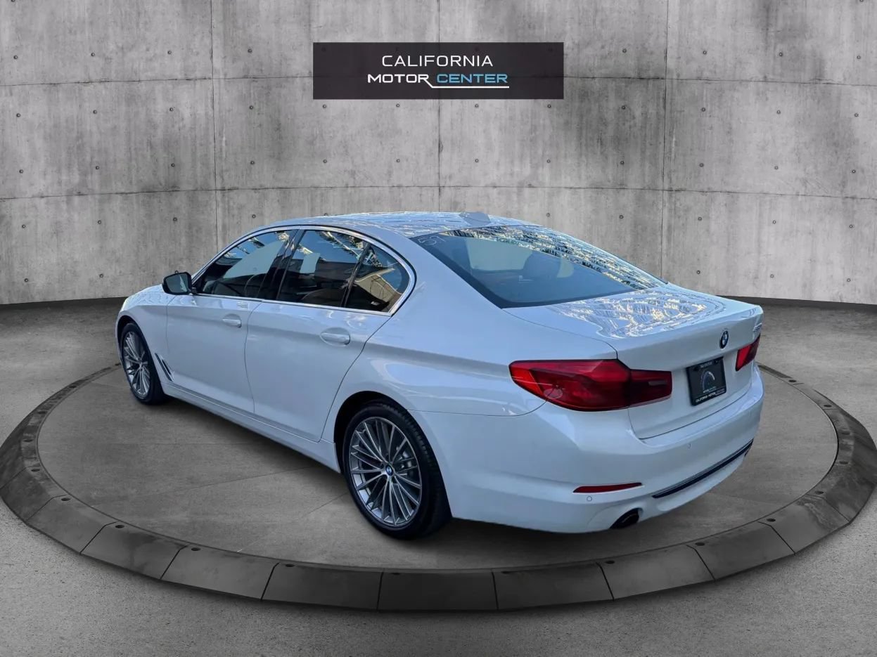 Used 2019 BMW 530i w/ Convenience Package RWD image 7
