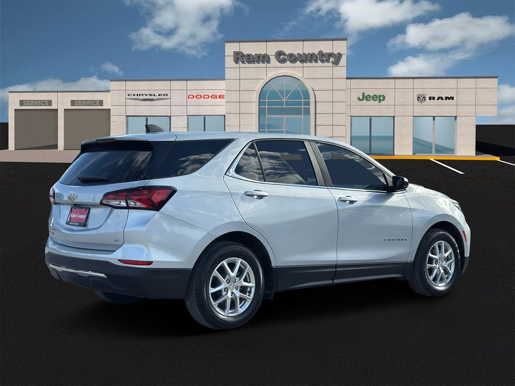 Used 2022 Chevrolet Equinox LT image 3