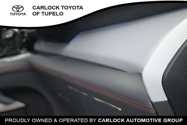 Used 2024 Toyota Sienna XSE FWD image 43