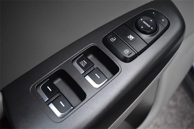 Certified 2020 Kia Sportage LX image 19