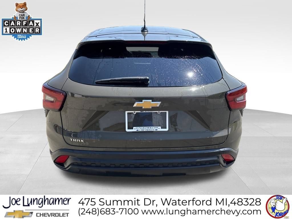 Certified 2024 Chevrolet Trax LS w/ LS Convenience Package FWD image 4