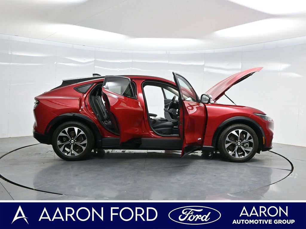 Used 2023 Ford Mustang Mach-E Premium AWD/4WD image 4