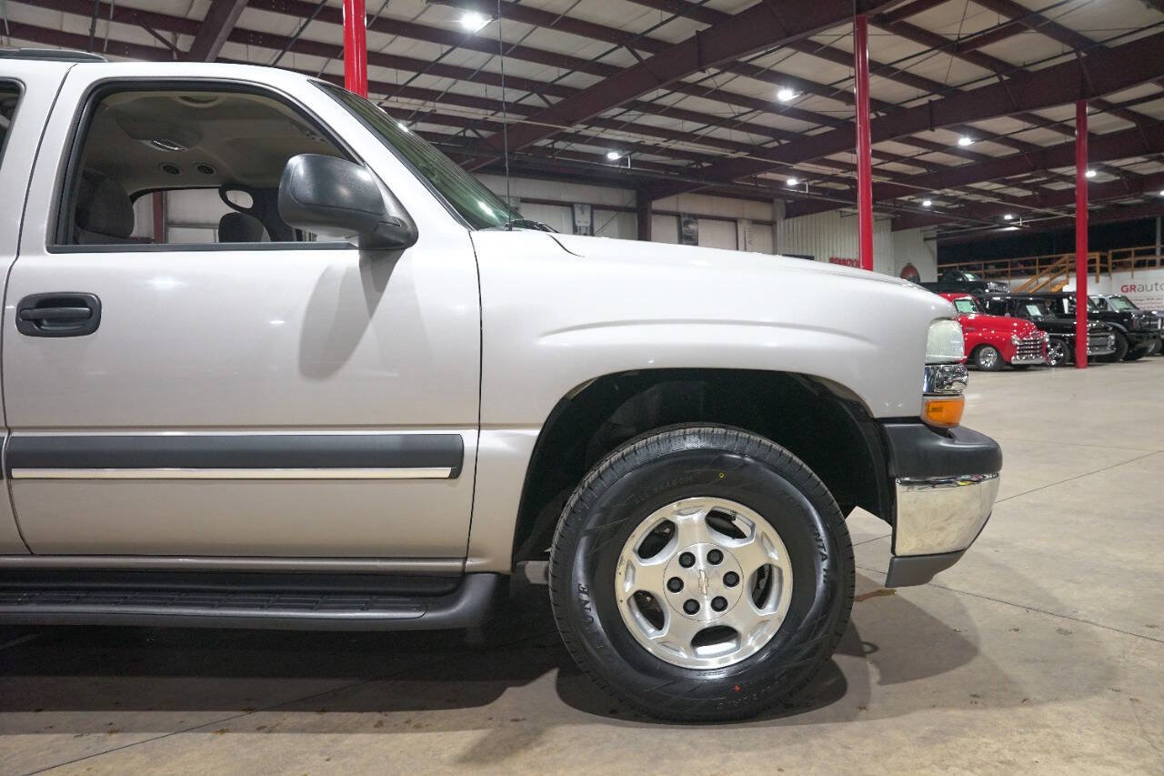Used 2004 Chevrolet Tahoe LS AWD/4WD image 11