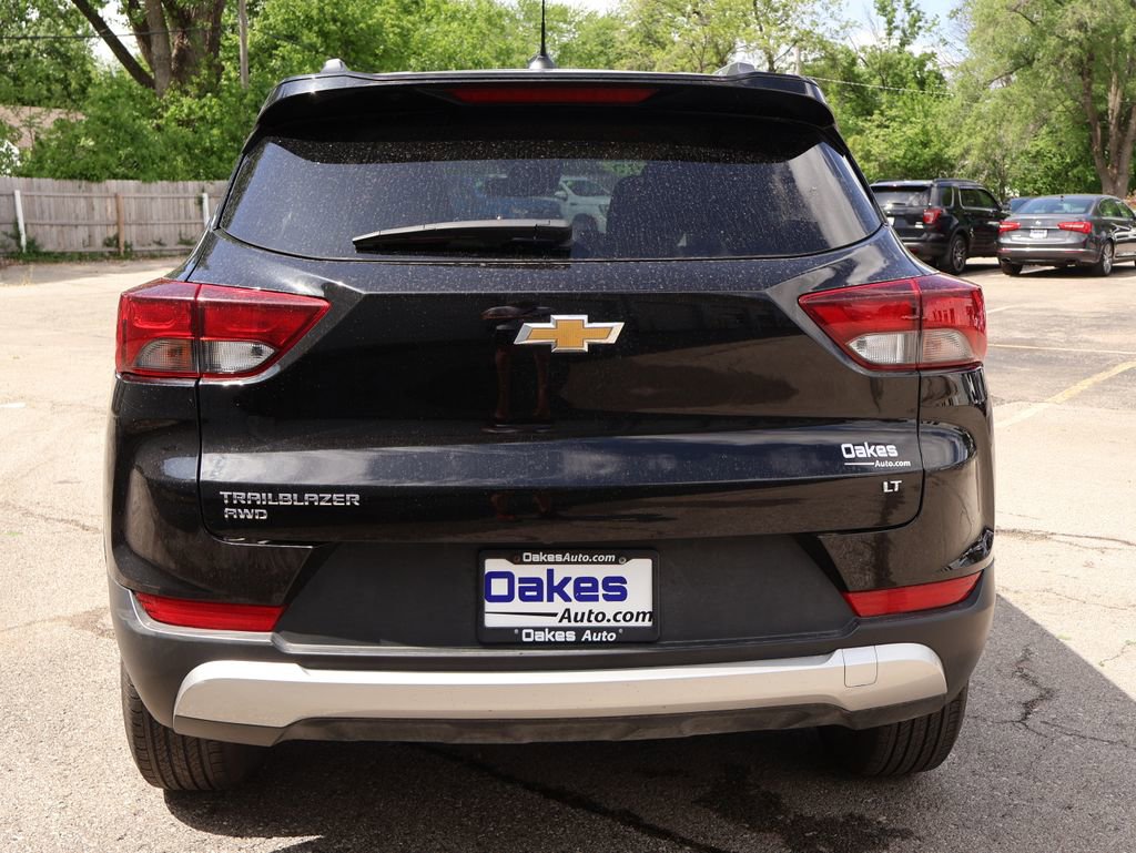 Used 2025 Chevrolet TrailBlazer LT AWD/4WD image 7