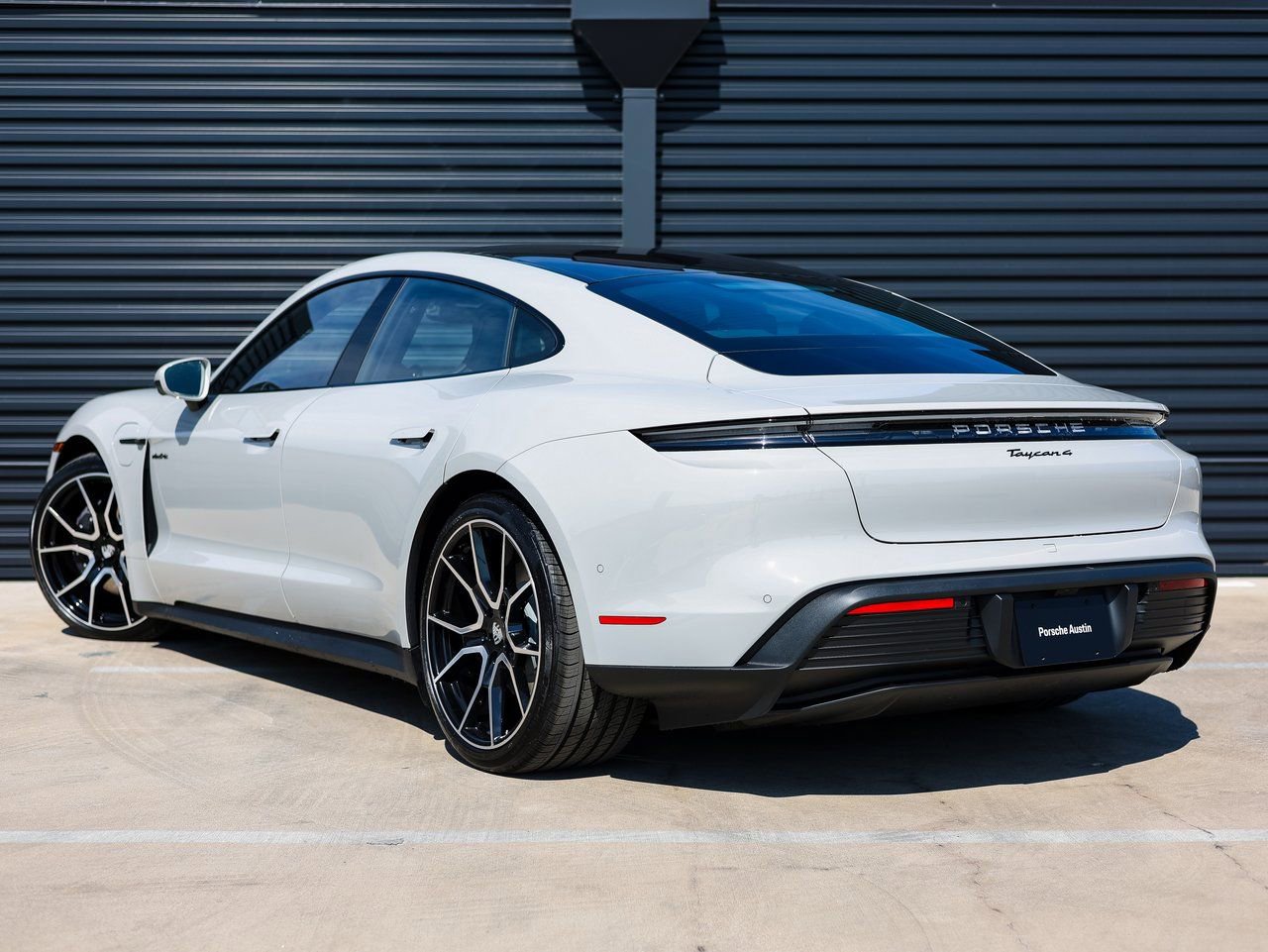 New 2026 Porsche Taycan image 3