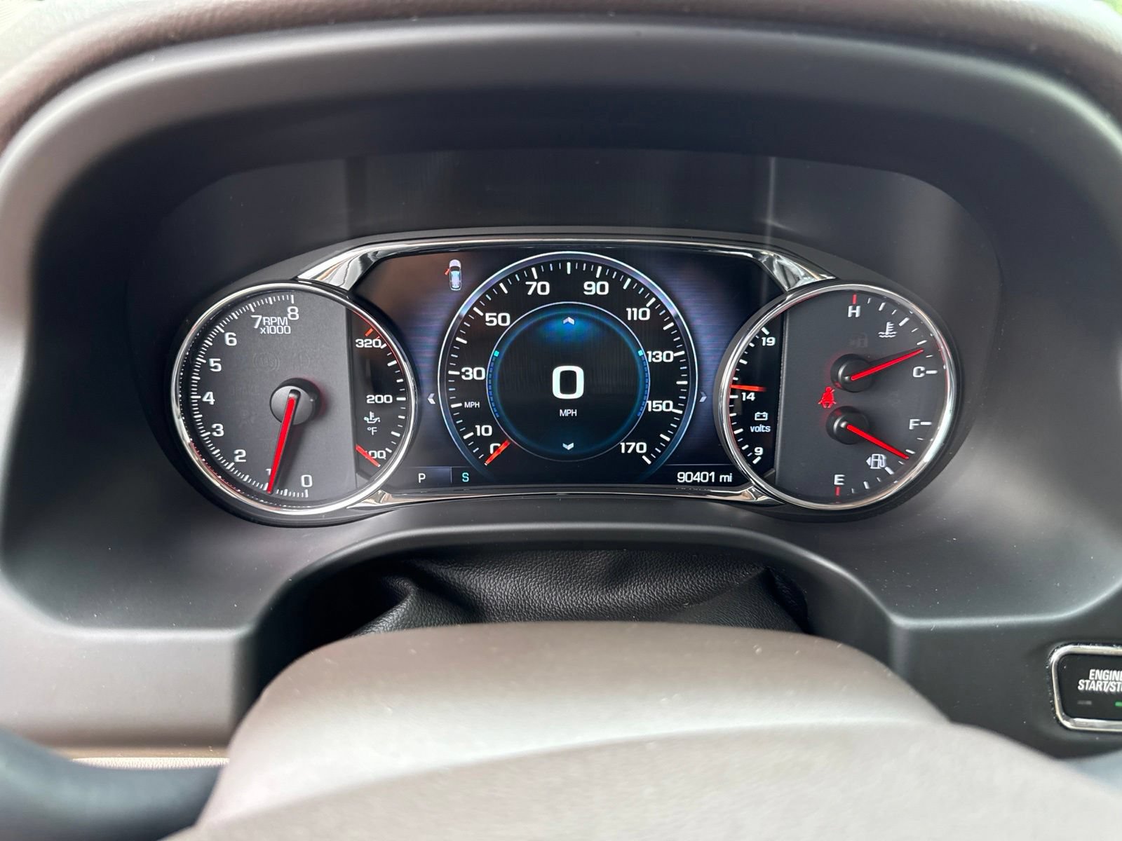 Used 2019 GMC Acadia Denali w/ Technology Package FWD image 30