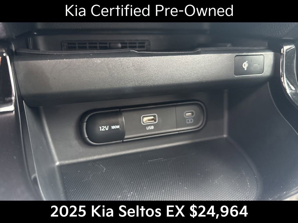 Certified 2025 Kia Seltos EX image 28