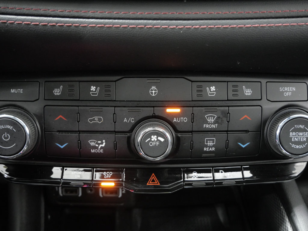 Used 2022 Dodge Durango R/T w/ Blacktop Package AWD/4WD image 20