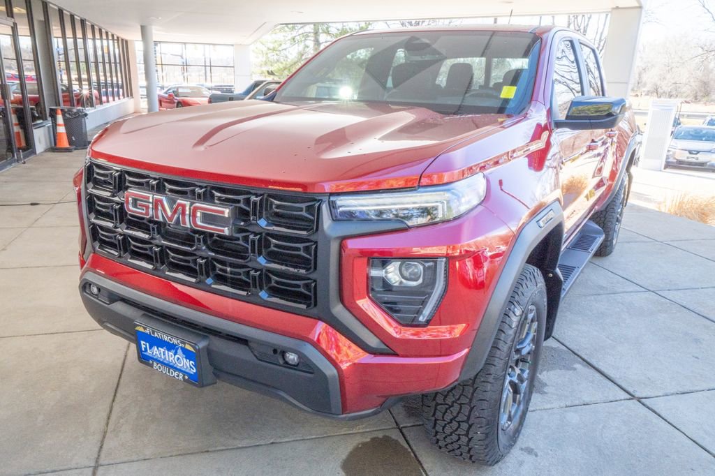 Used 2024 GMC Canyon Elevation w/ Elevation Premium Package image 3