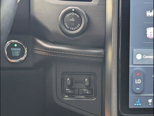 Used 2023 Ford Expedition Platinum AWD/4WD image 18