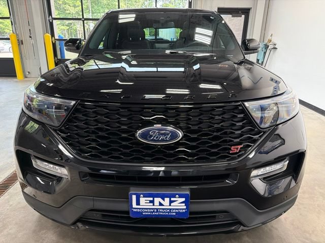 Used 2022 Ford Explorer ST w/ ST Street Pack AWD/4WD image 3