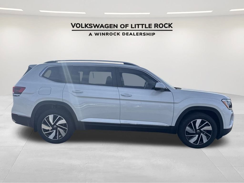 New 2025 Volkswagen Atlas SEL image 4