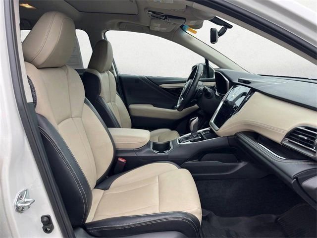 Used 2022 Subaru Outback Limited image 25