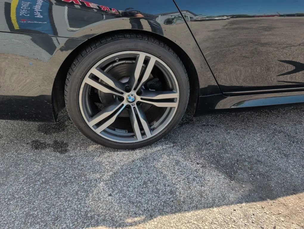 Used 2019 BMW 740i w/ M Sport Package RWD image 11