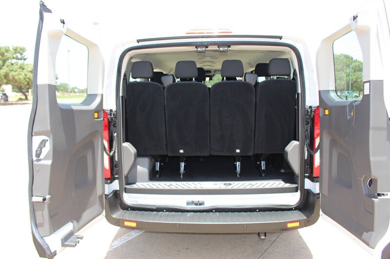 Used 2023 Ford Transit 350 XLT RWD image 8