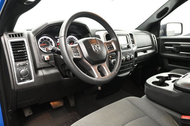 Used 2022 RAM 1500 Warlock AWD/4WD image 19