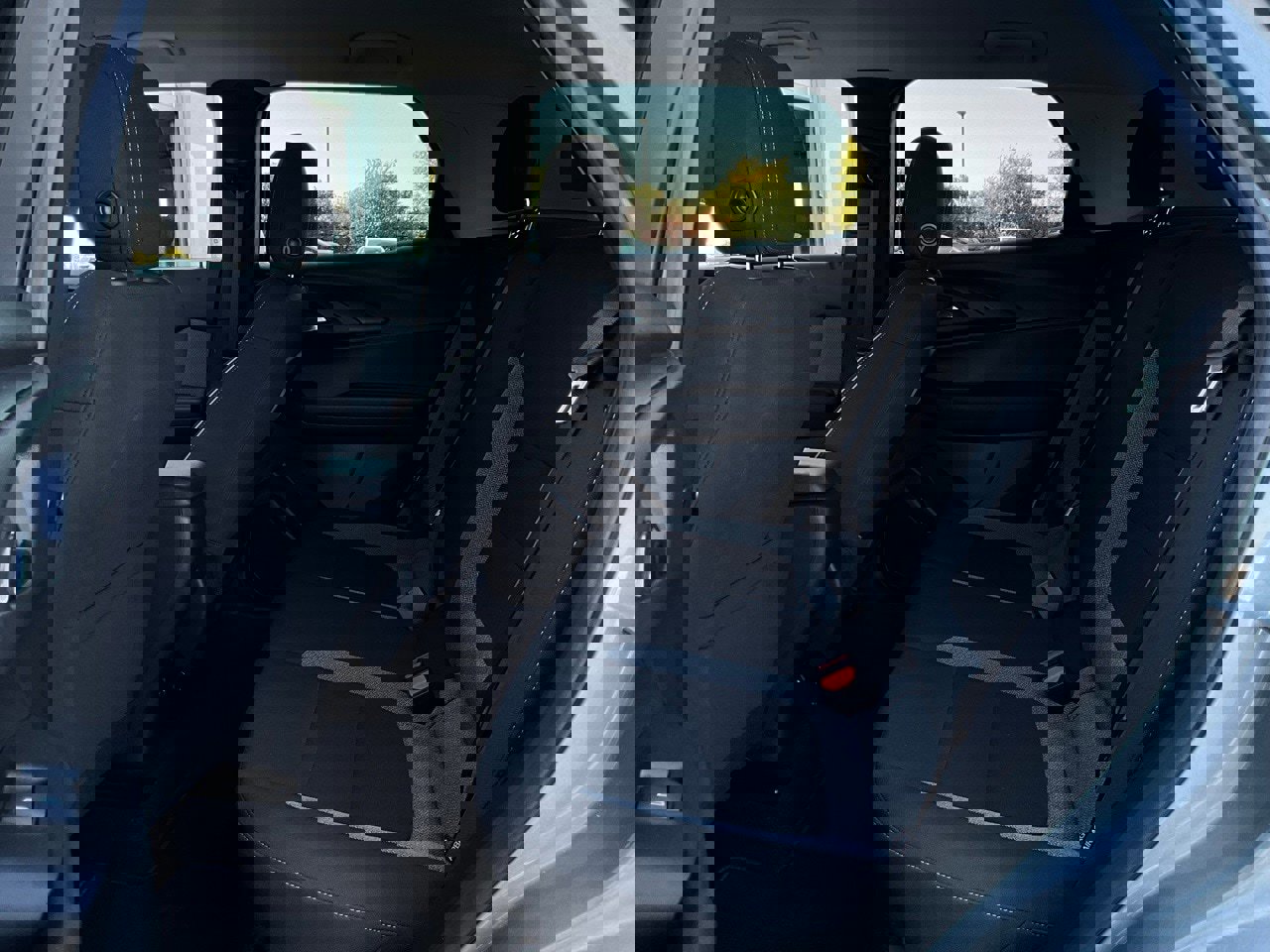 Used 2025 Chevrolet TrailBlazer LT image 11