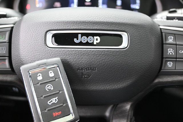 New 2027 Jeep Grand Cherokee Limited w/ Limited Altitude Package AWD/4WD image 47