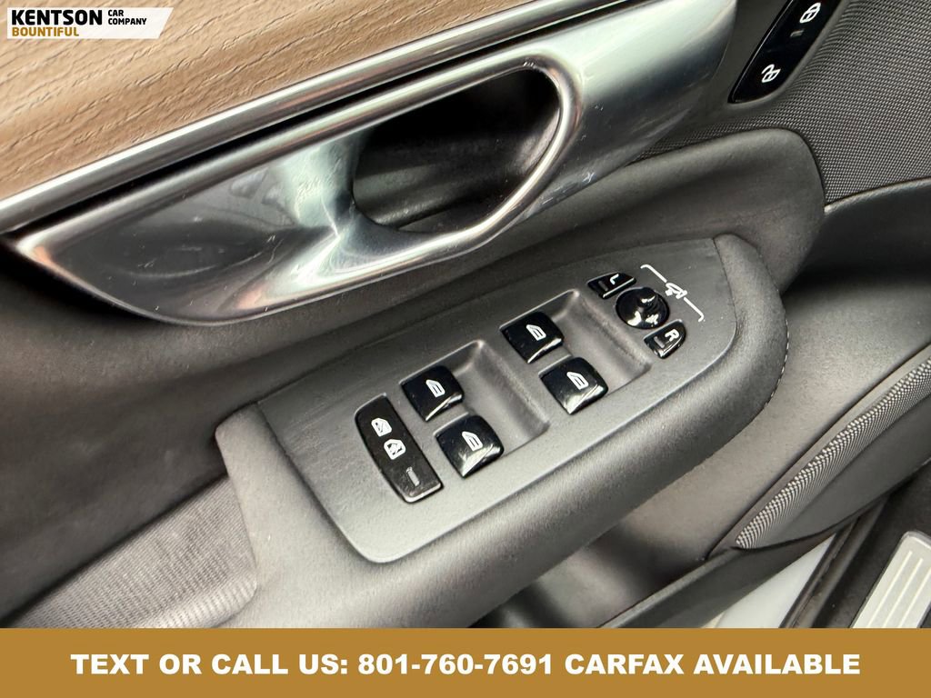 Used 2025 Volvo XC90 B5 Plus AWD/4WD image 21