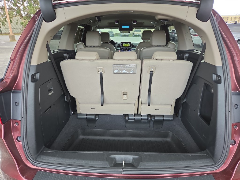 Used 2020 Honda Odyssey Elite image 35
