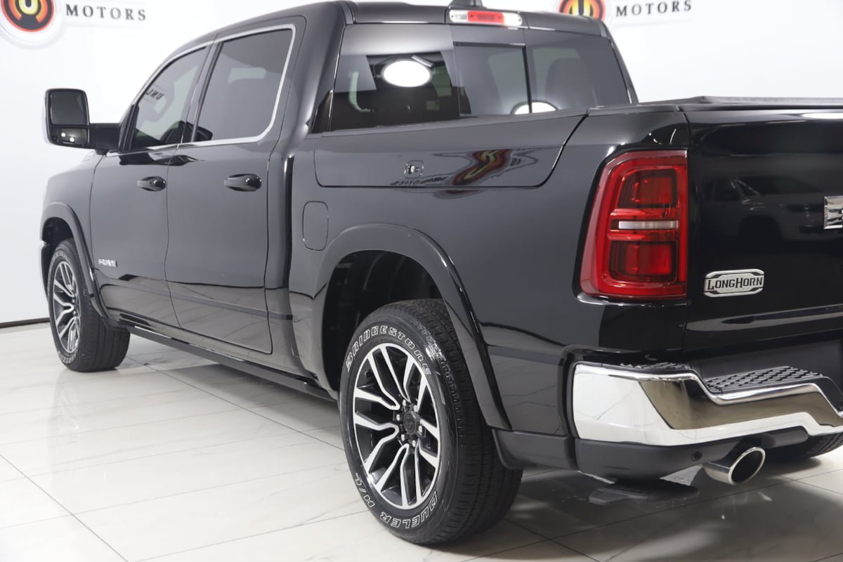 Used 2025 RAM 1500 Limited w/ Trailer Tow Group AWD/4WD image 29