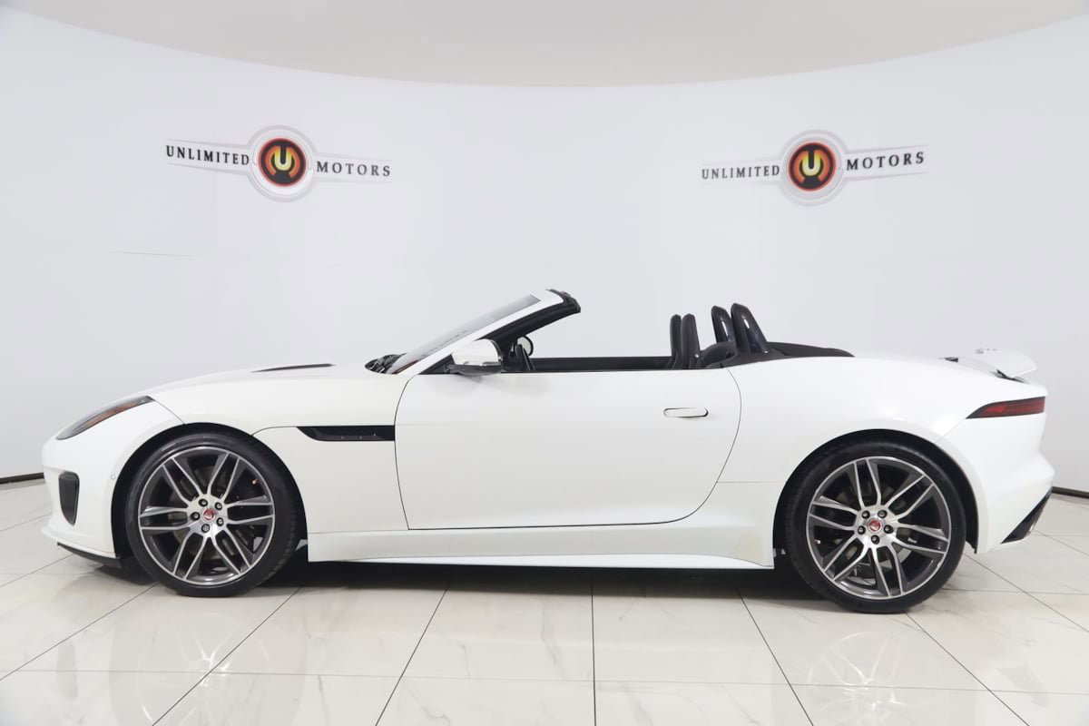 Used 2018 Jaguar F-TYPE R-Dynamic RWD image 37