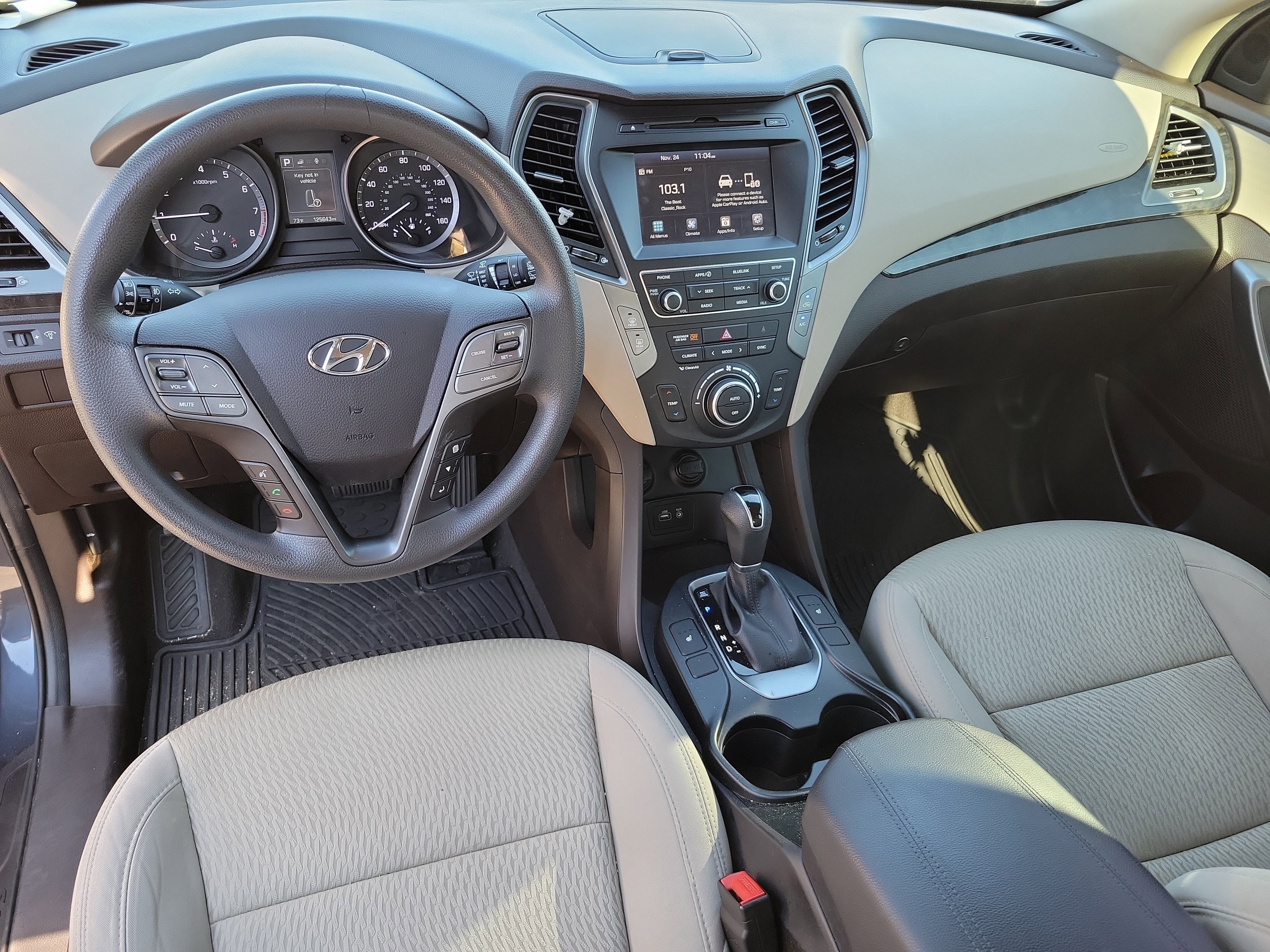 Used 2018 Hyundai Santa Fe Sport w/ 2.4L Value Package 02 image 7