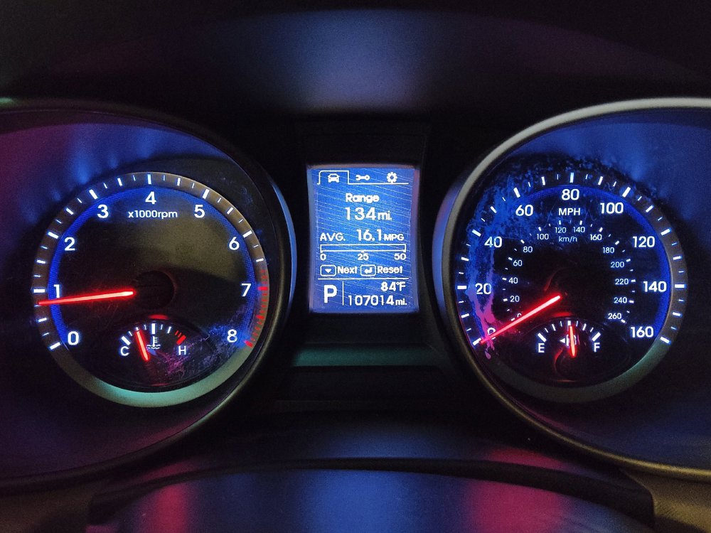 Used 2014 Hyundai Santa Fe Sport FWD image 23