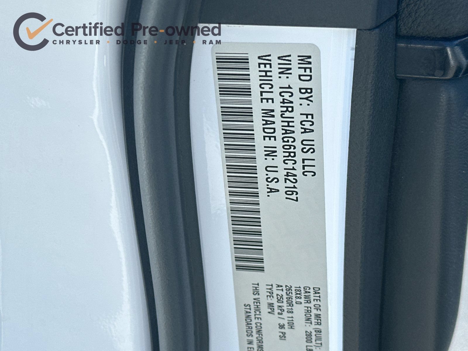 Used 2024 Jeep Grand Cherokee Altitude AWD/4WD image 29
