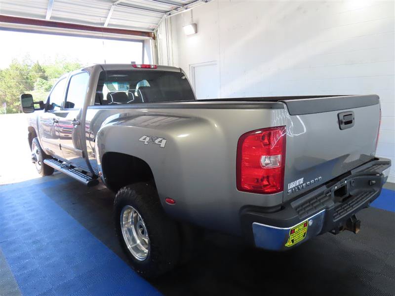 Used 2012 Chevrolet Silverado 3500 LTZ w/ LTZ Plus Package AWD/4WD image 10
