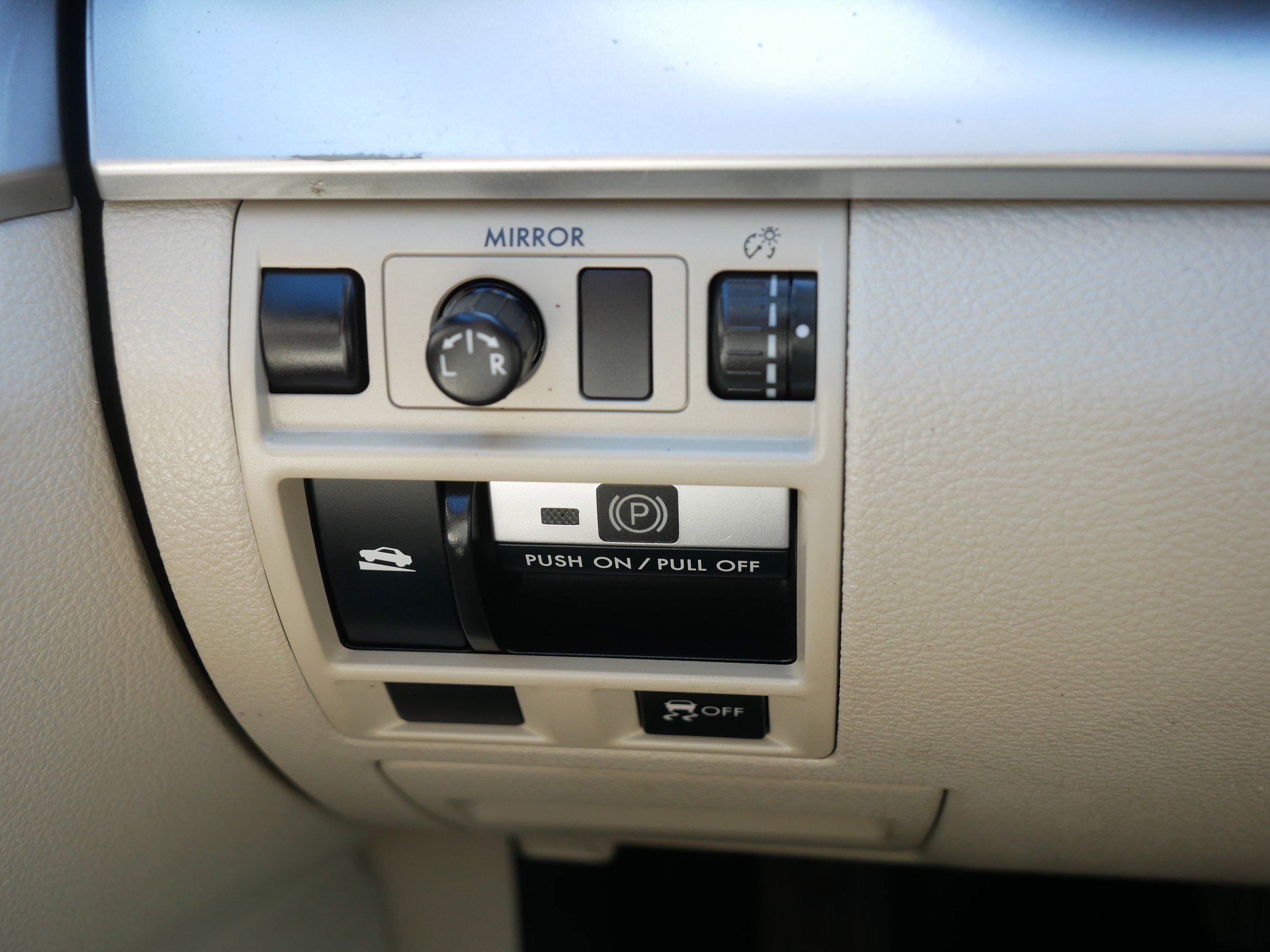 Used 2013 Subaru Outback 2.5i Premium w/ Popular Pkg 1B image 26