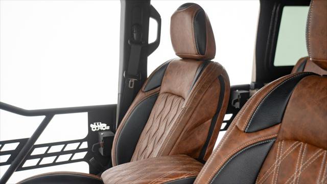 Used 2025 Jeep Wrangler Unlimited Sport image 40