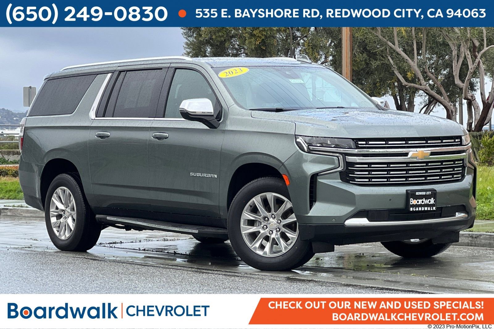 Used 2023 Chevrolet Suburban Premier AWD/4WD image 1