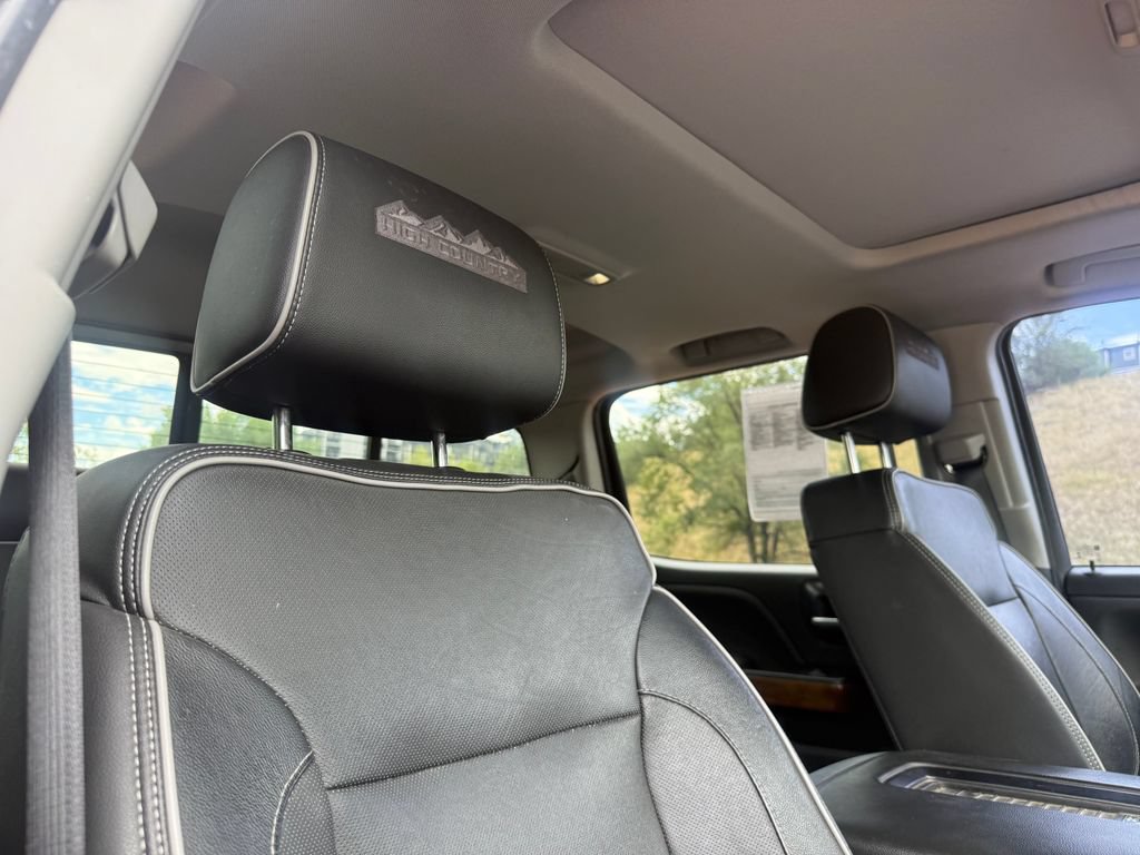 Used 2018 Chevrolet Silverado 2500 High Country w/ Duramax Plus Package AWD/4WD image 29