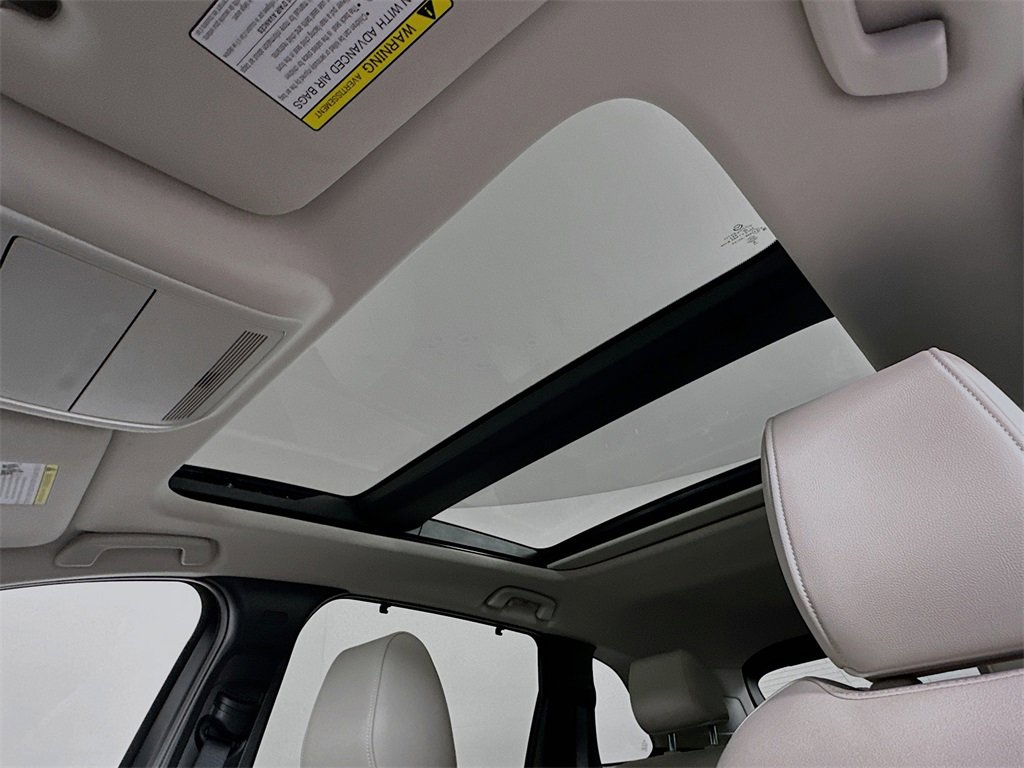 Certified 2025 MAZDA CX-70 Plug-In Hybrid w/ Premium Pkg image 11