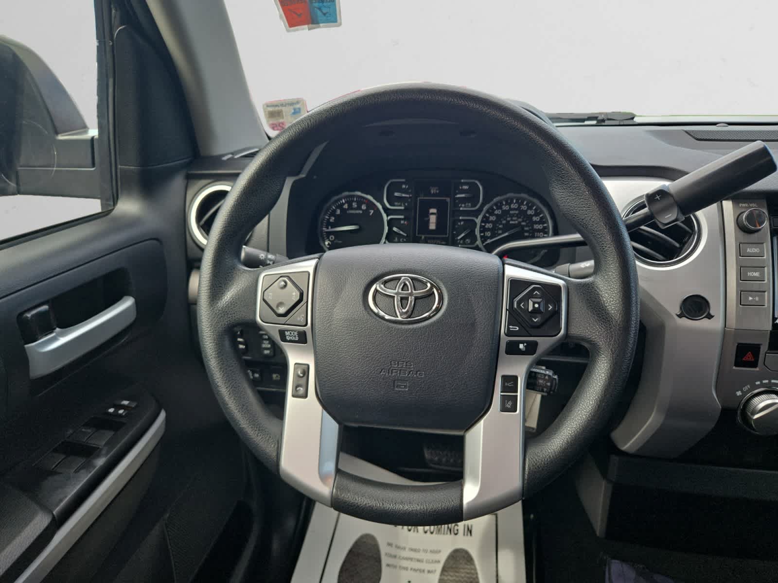Used 2018 Toyota Tundra SR5 RWD image 12