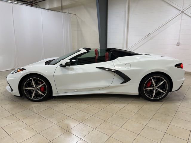 Used 2022 Chevrolet Corvette Stingray Convertible w/ 1LT image 2