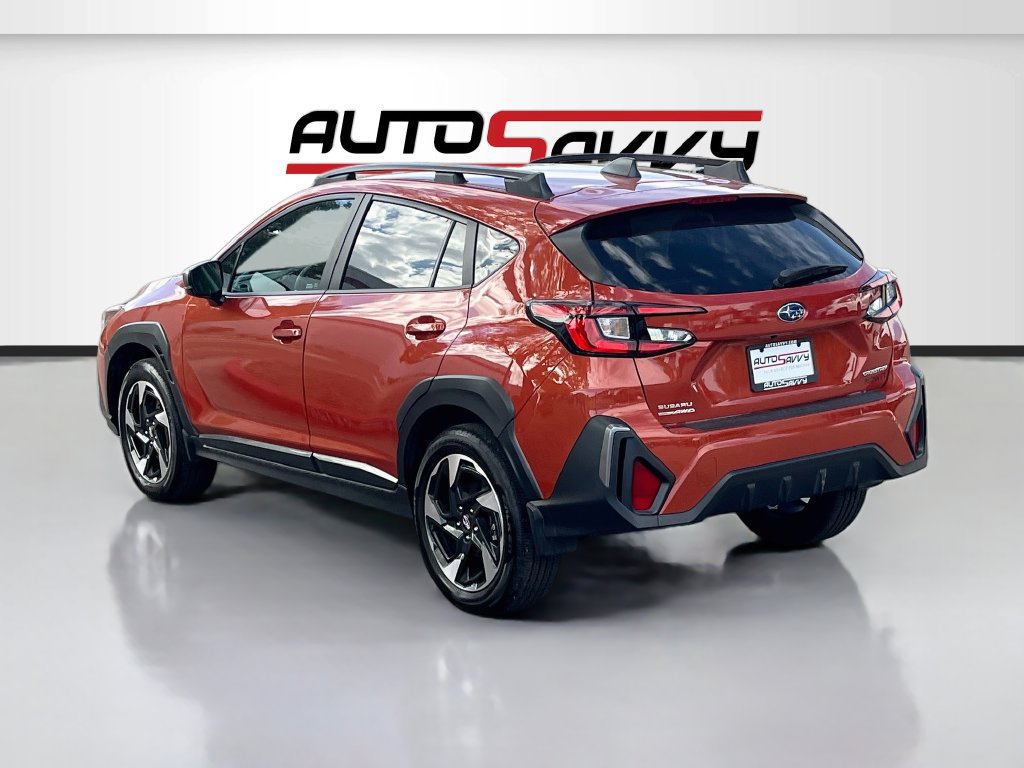 Used 2024 Subaru Crosstrek 2.5i Limited w/ Crosstrek Mirror Package AWD/4WD image 5