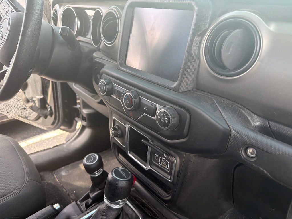 Used 2021 Jeep Gladiator Sport AWD/4WD image 34