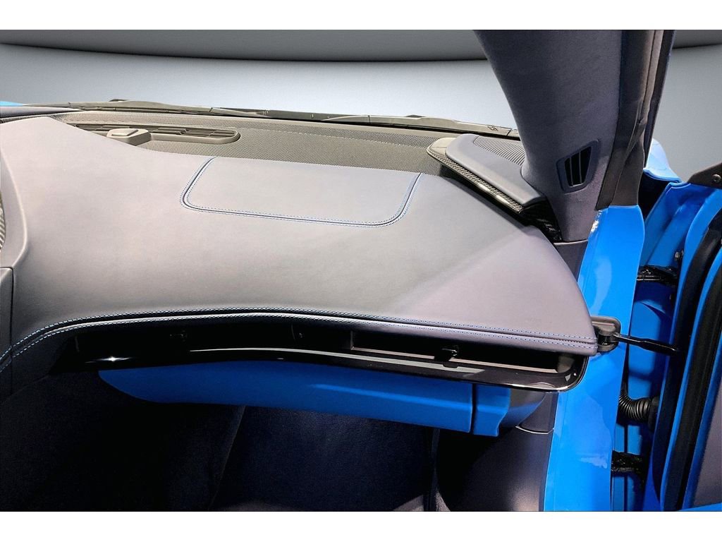 Used 2025 Chevrolet Corvette Z06 w/ Stealth Interior Trim Package image 17