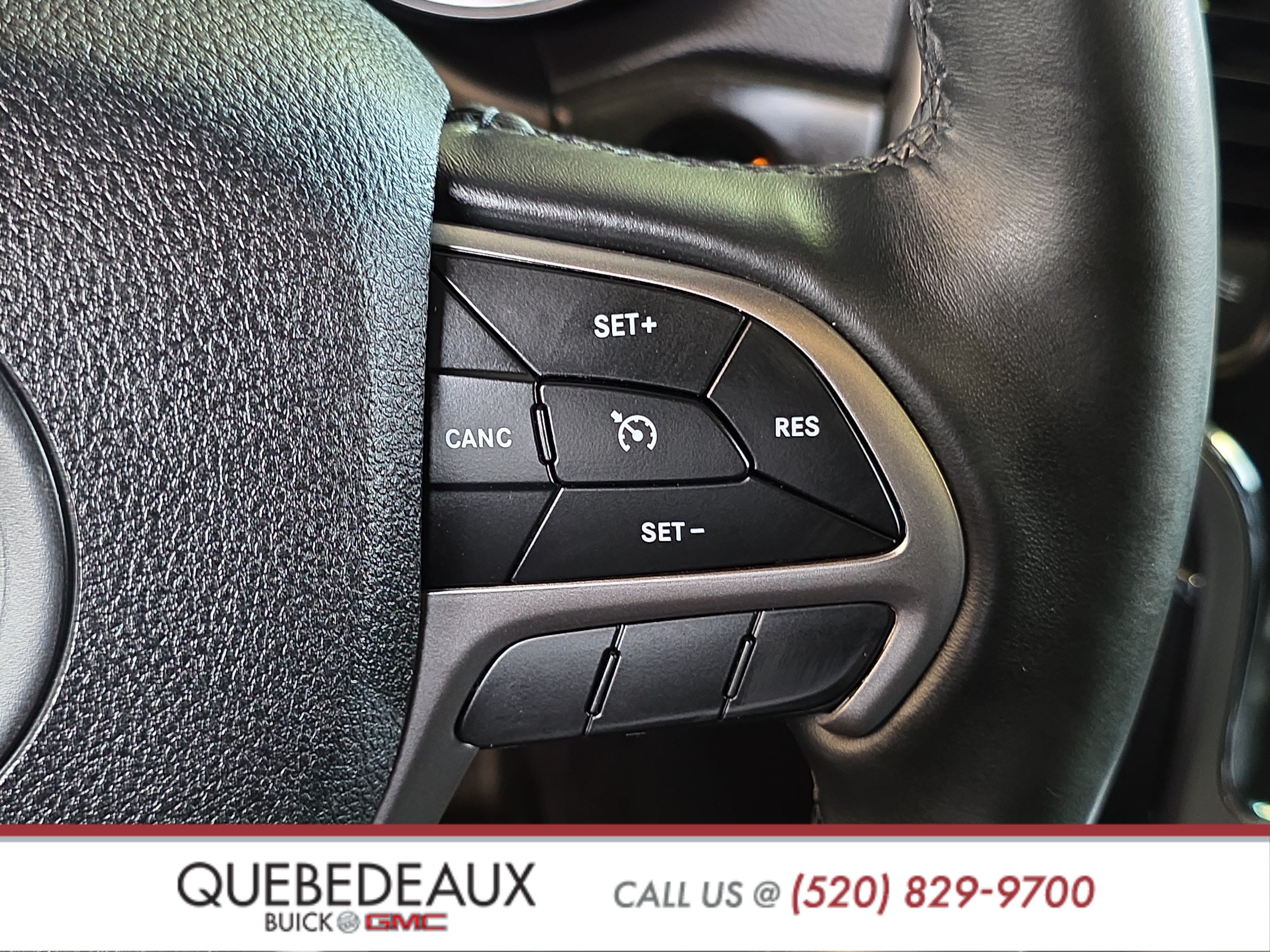 Used 2018 Jeep Grand Cherokee Limited w/ Trailer Tow Group IV AWD/4WD image 14