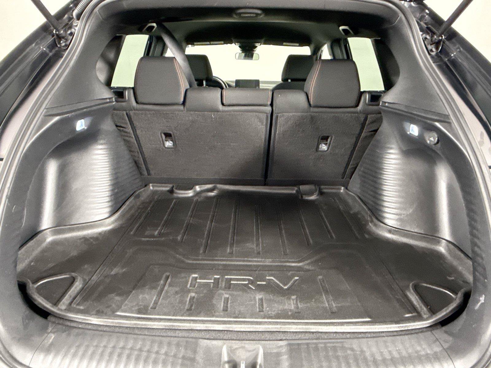Used 2024 Honda HR-V Sport image 47