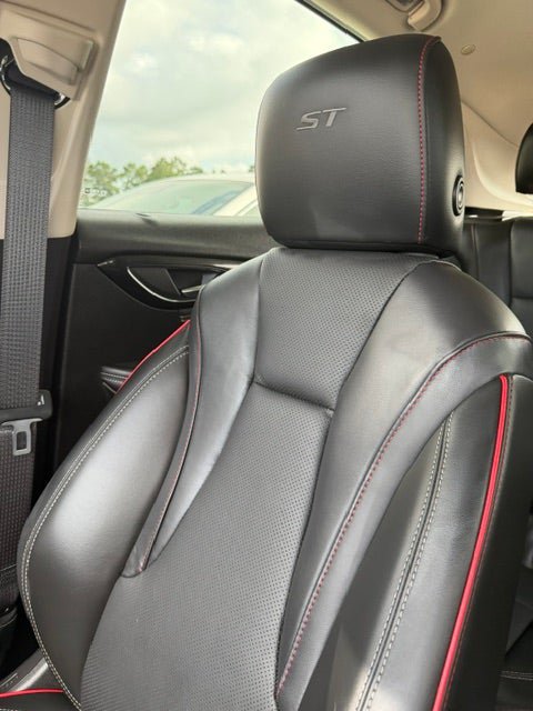 Used 2023 Buick Envision Essence w/ Sport Touring Package AWD/4WD image 15