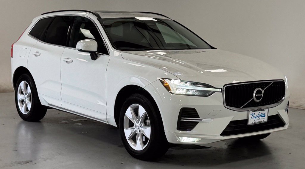 Used 2022 Volvo XC60 B5 Momentum AWD/4WD image 6
