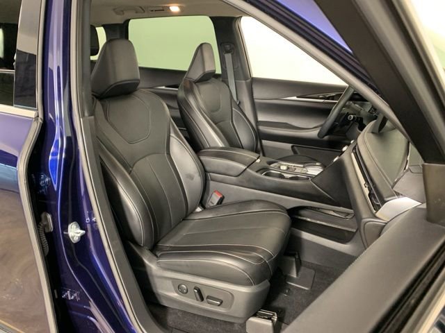 Used 2022 INFINITI QX60 Pure image 40
