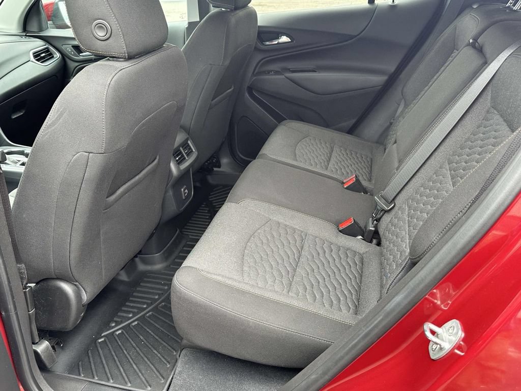 Used 2021 Chevrolet Equinox LT FWD image 12