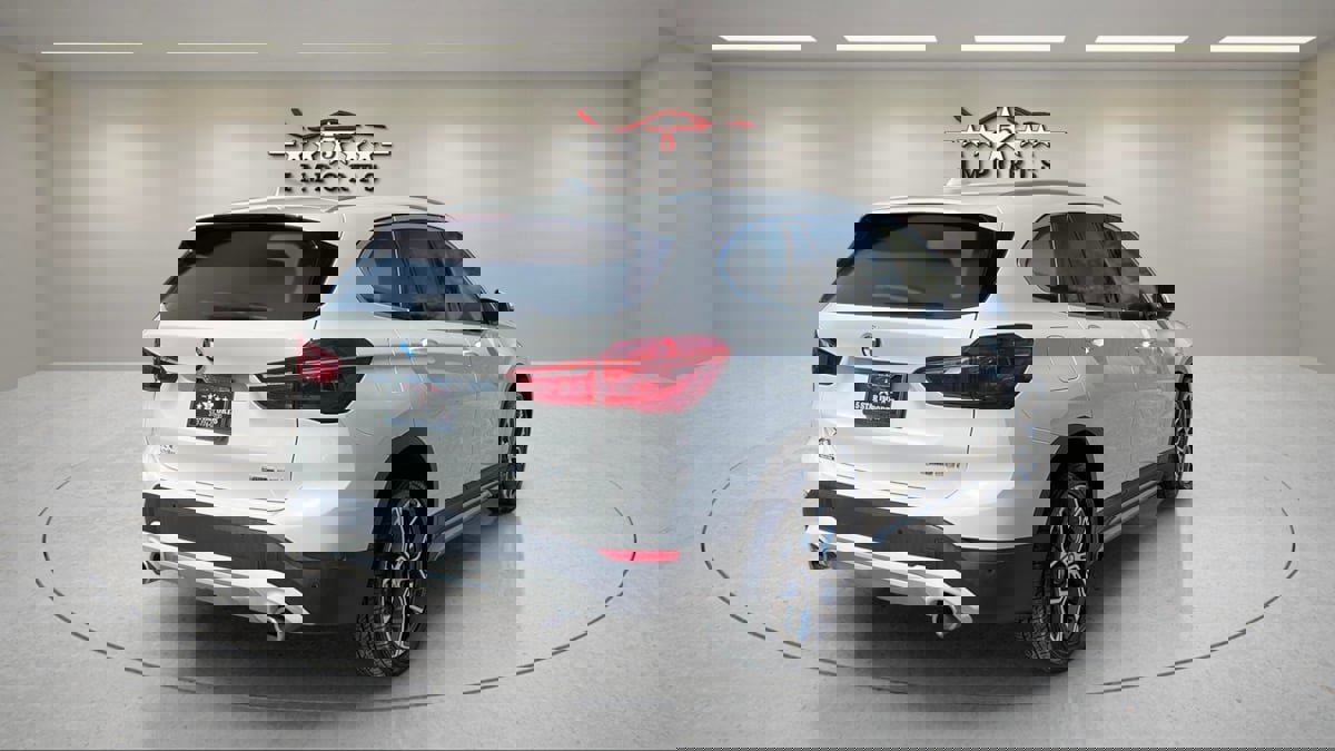 Used 2021 BMW X1 sDrive28i w/ Convenience Package image 6