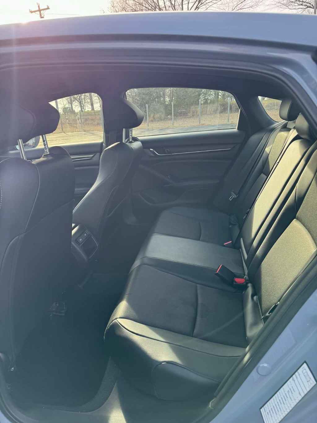 Used 2021 Honda Accord Sport image 10