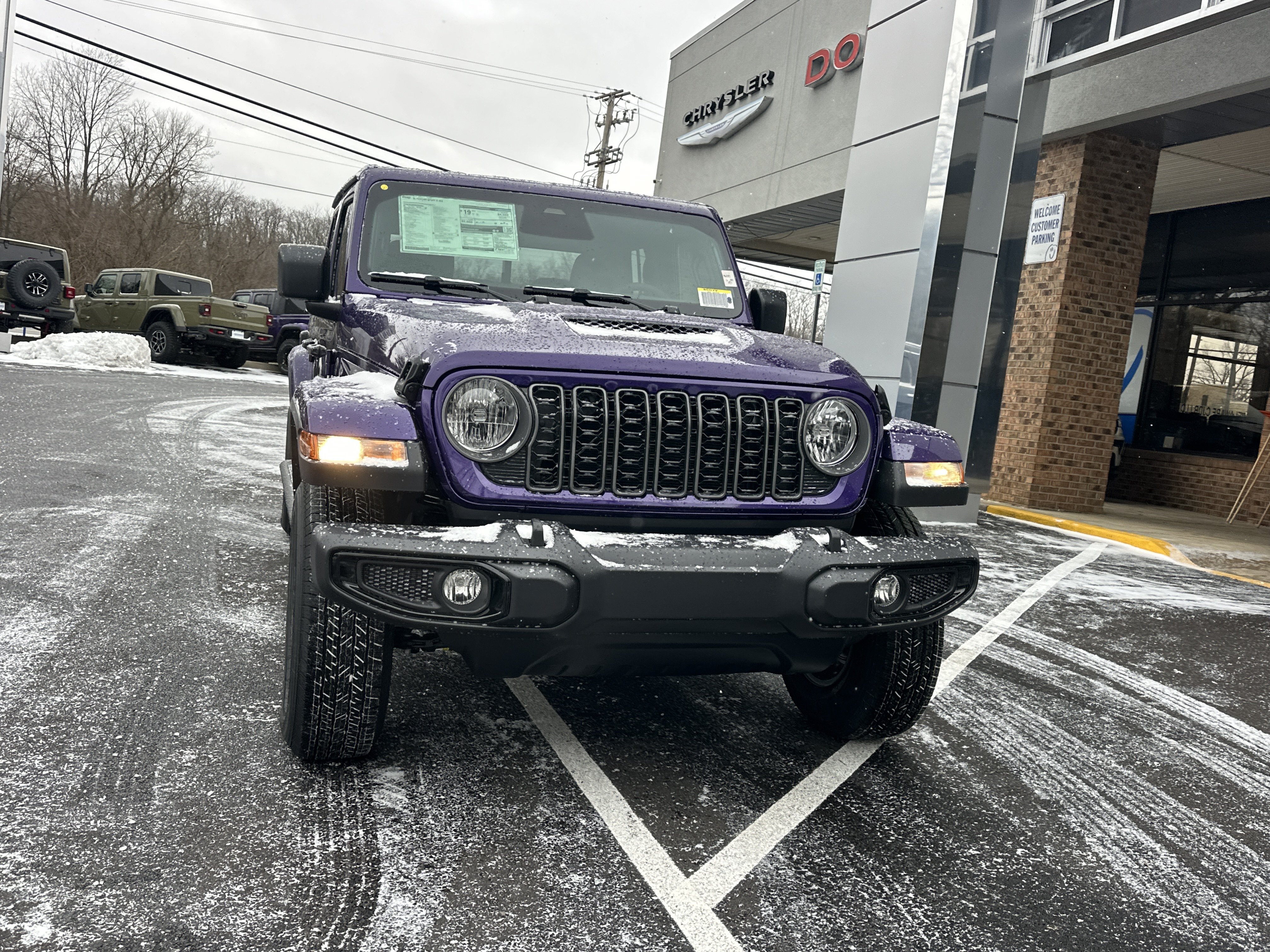 New 2026 Jeep Gladiator Sport AWD/4WD image 21