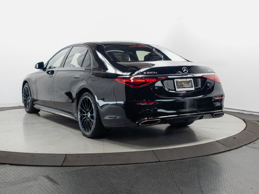 Used 2023 Mercedes-Benz S 580e 4MATIC Sedan image 32